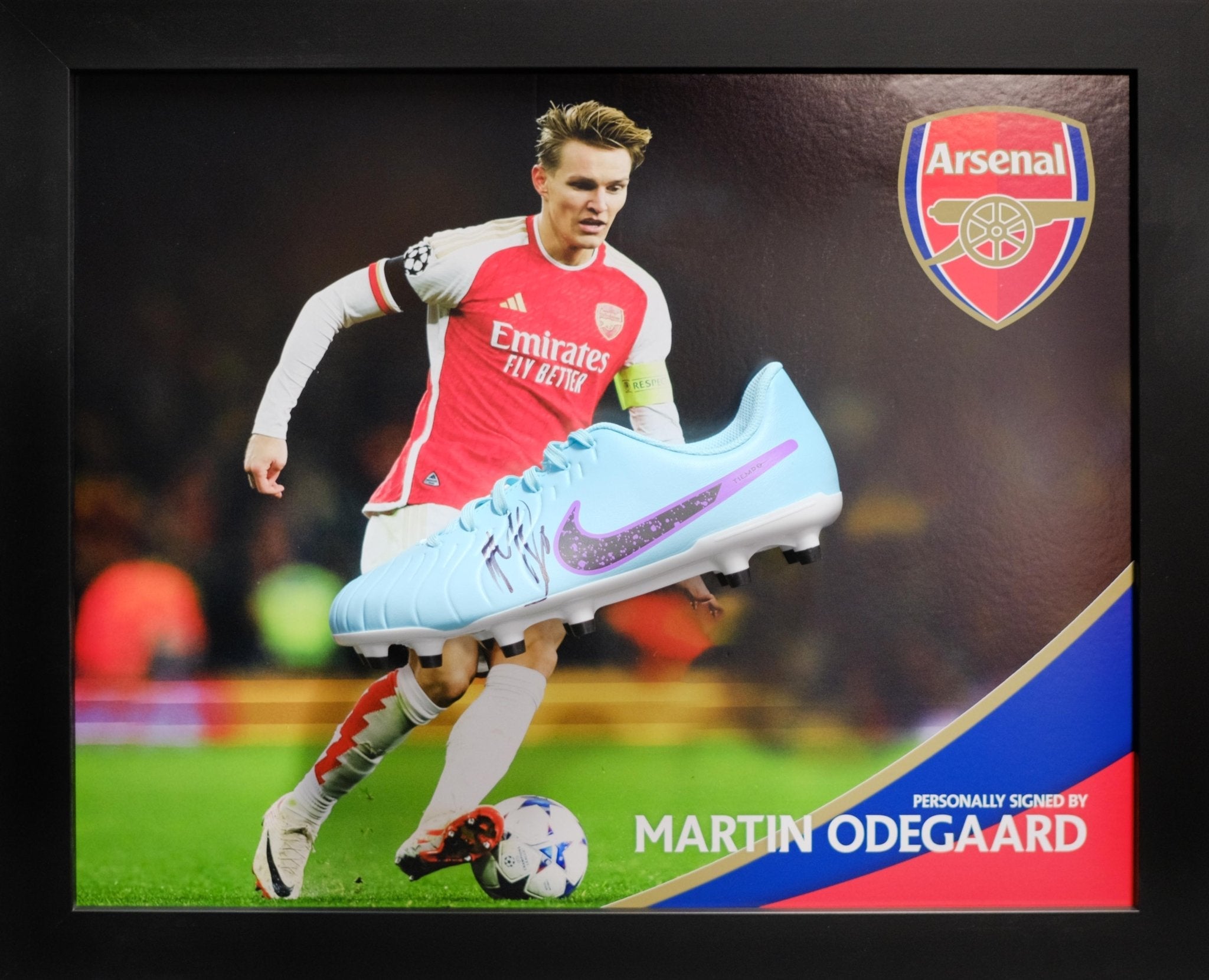 Martin Odegaard signed boot Arsenal - Memorabilia Framers Shop